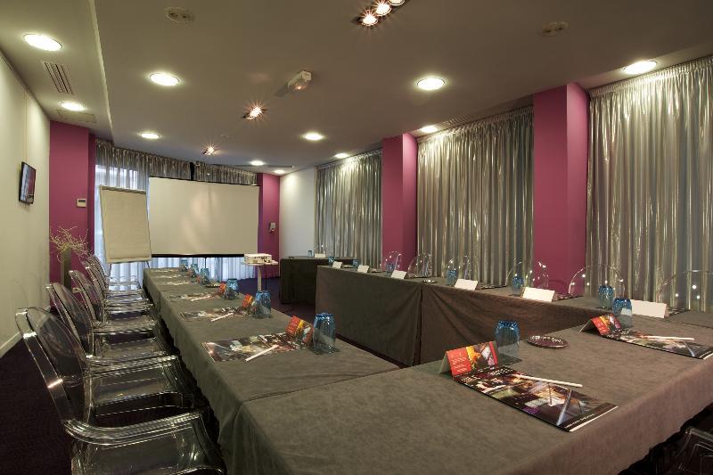 Le Rex Hotel Tarbes Exteriér fotografie