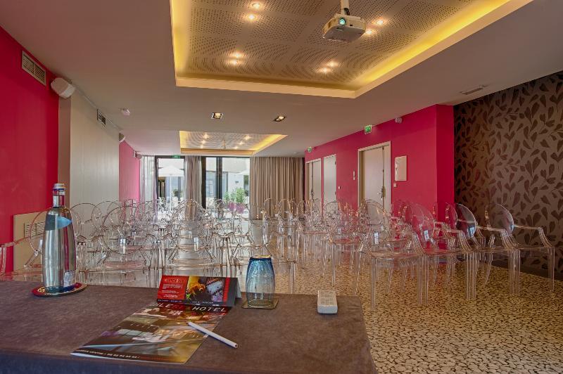 Le Rex Hotel Tarbes Exteriér fotografie